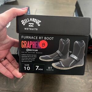 NIB Billabong Furnace RT Boot
Size 10
7MM